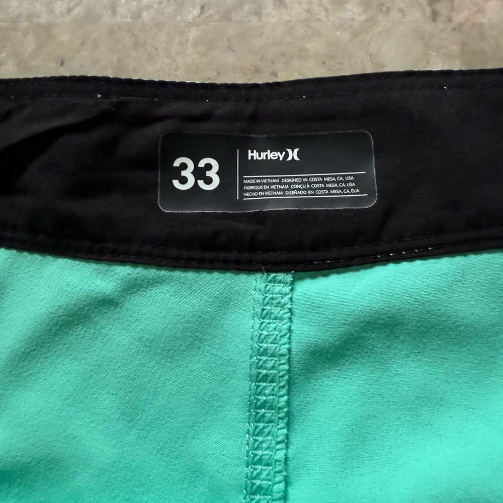 Hurley Board Shorts Quick-Dry Mid-Length - Picture 5 of 5